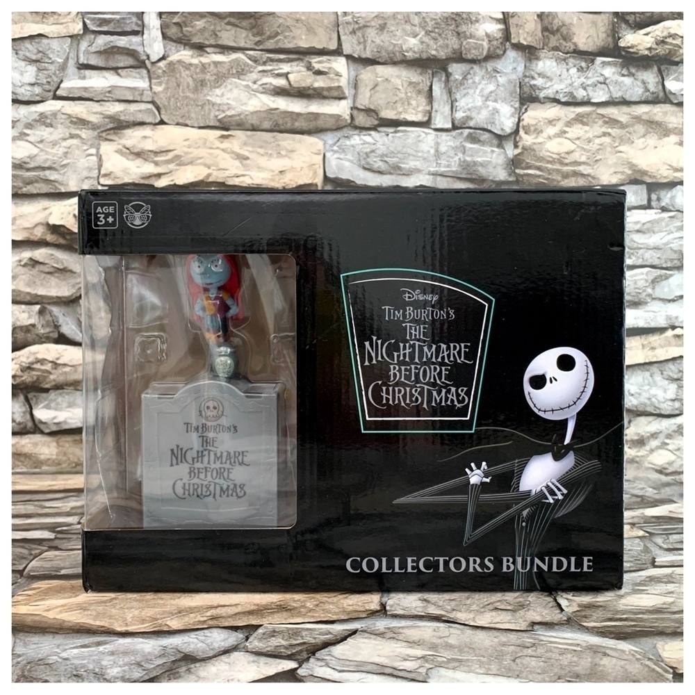 #59 Nightmare Before Christmas Jack Sally GITD Collector Set Pin Beanie Mug Sock